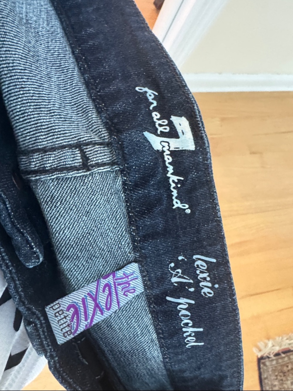 7 for All Mankind Lexie a pocket petite size 26